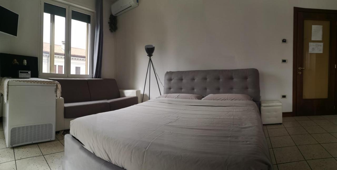 New Life Bed & Breakfast Mestre Eksteriør bilde